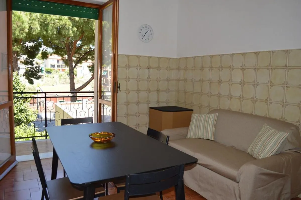 LoVa apartment Pietra Ligure